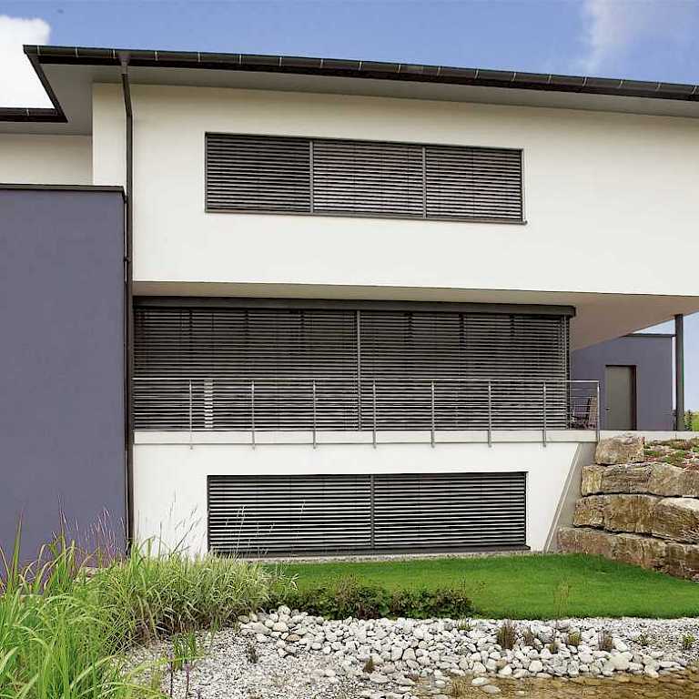 Neubau-Aufsetz-Raffstoren