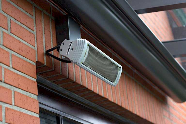 Terrassendach Heizstrahler